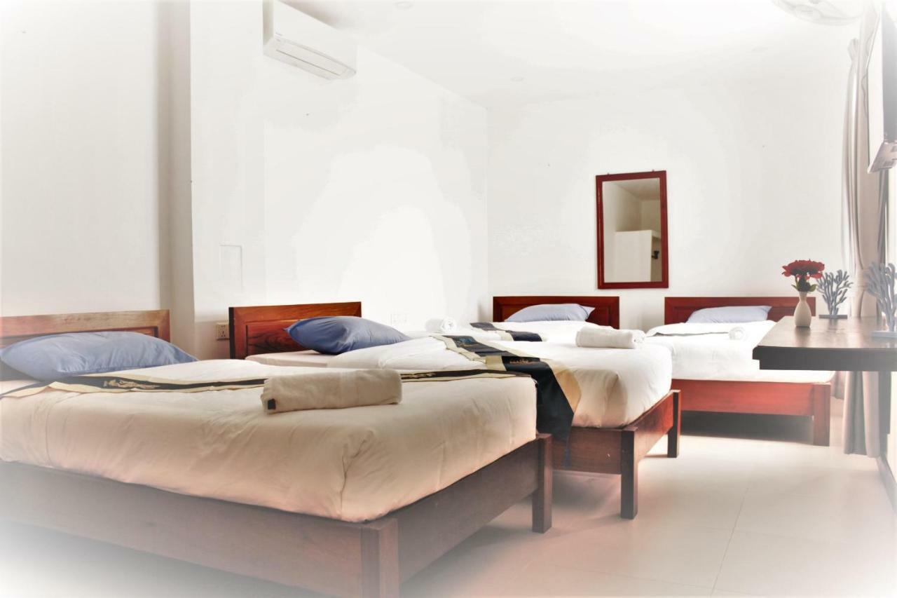 Latinos Hostel Siem Reap Eksteriør billede